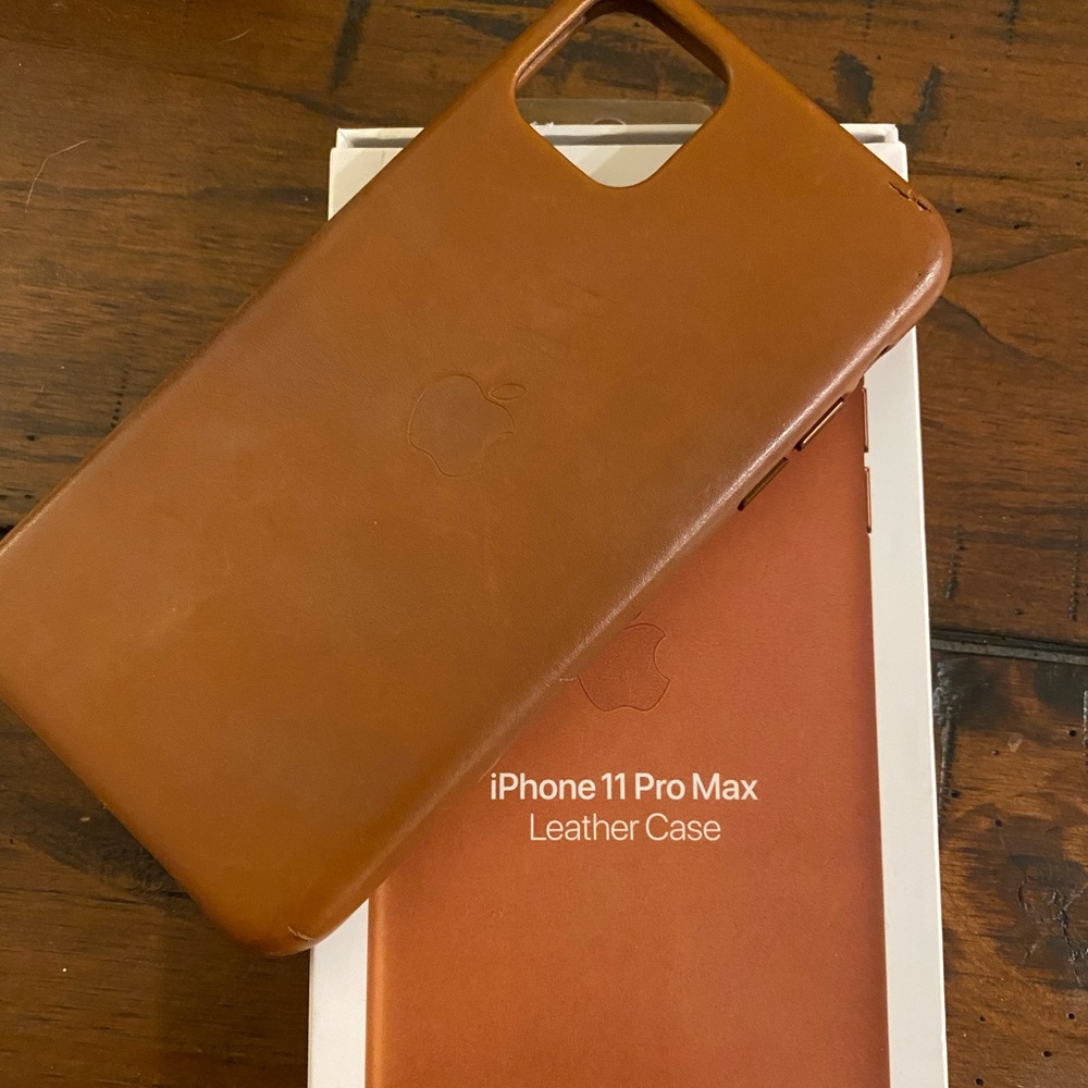 Apple IPhone 11 Pro Max leather case
